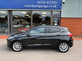 Ford Fiesta TITANIUM 11