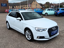 Audi A3 SPORTBACK TFSI SPORT 4