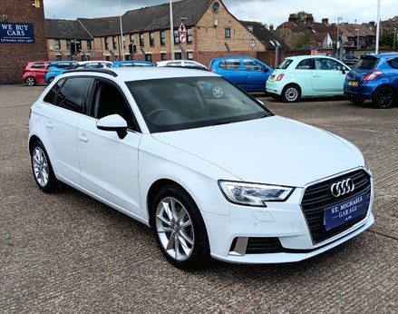 Audi A3 SPORTBACK TFSI SPORT 4