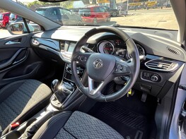 Vauxhall Astra SRI NAV S/S 17