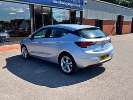 Vauxhall Astra SRI NAV S/S 9