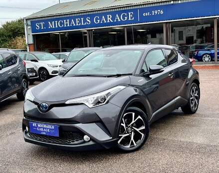 Toyota C-HR DESIGN 1