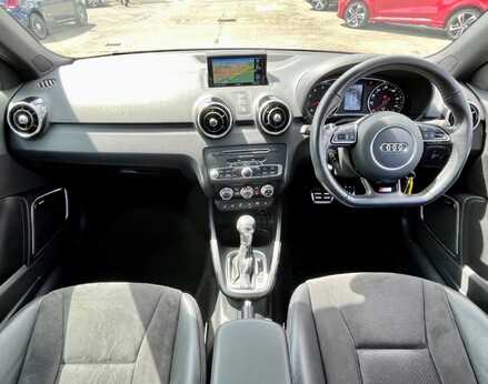 Audi A1 SPORTBACK TFSI BLACK EDITION NAV 2