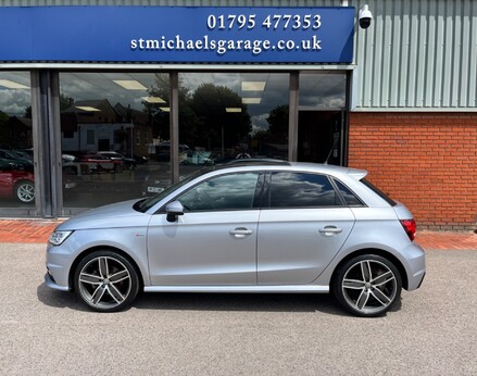 Audi A1 SPORTBACK TFSI BLACK EDITION NAV 11