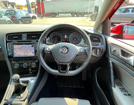 Volkswagen Golf GT TSI ACT BLUEMOTION TECHNOLOGY 19