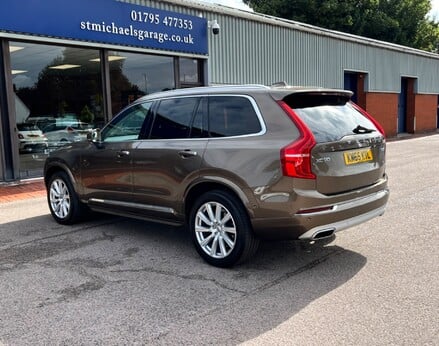 Volvo XC90 D5 INSCRIPTION AWD 9