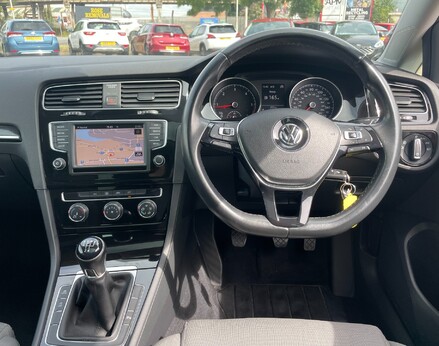 Volkswagen Golf GT EDITION TDI BLUEMOTION TECHNOLOGY 18