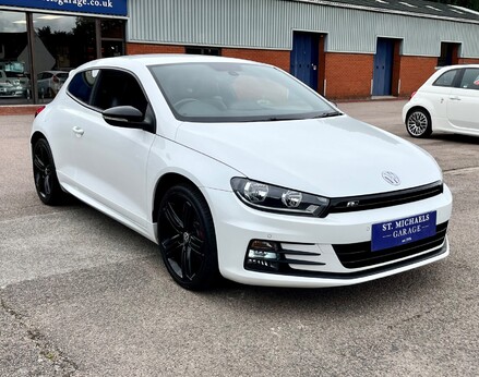 Volkswagen Scirocco R LINE TSI BLUEMOTION TECHNOLOGY 4