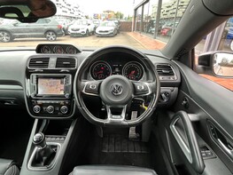 Volkswagen Scirocco R LINE TSI BLUEMOTION TECHNOLOGY 18