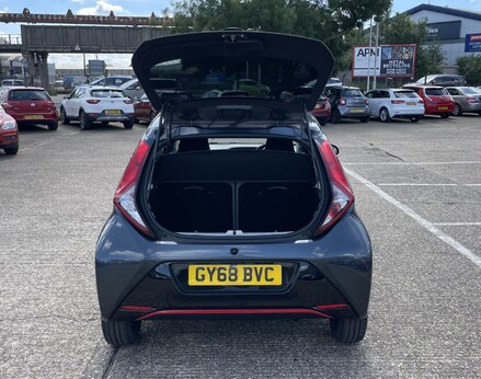 Toyota Aygo VVT-I X-PRESS 49