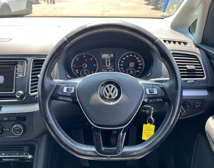 Volkswagen Sharan SE TDI BLUEMOTION TECHNOLOGY 22