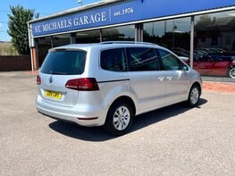 Volkswagen Sharan SE TDI BLUEMOTION TECHNOLOGY 8