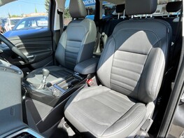 Ford Kuga TITANIUM X 49