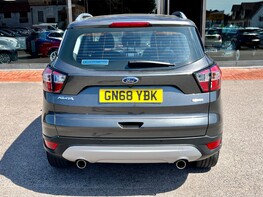 Ford Kuga TITANIUM X 6