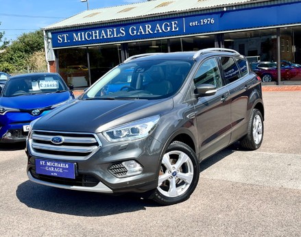 Ford Kuga TITANIUM X 1