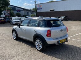 Mini Countryman COOPER 9