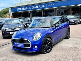 Mini Hatch COOPER CLASSIC 1