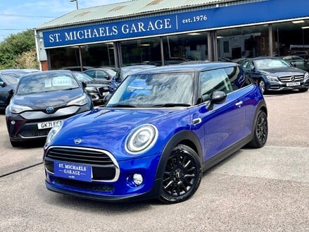 Mini Hatch COOPER CLASSIC