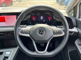 Volkswagen Golf LIFE ETSI DSG 20