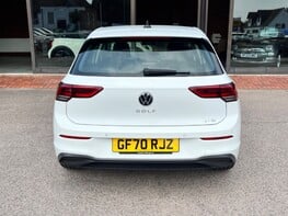 Volkswagen Golf LIFE ETSI DSG 6