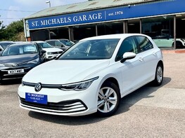 Volkswagen Golf LIFE ETSI DSG 1