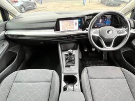 Volkswagen Golf LIFE TSI 2