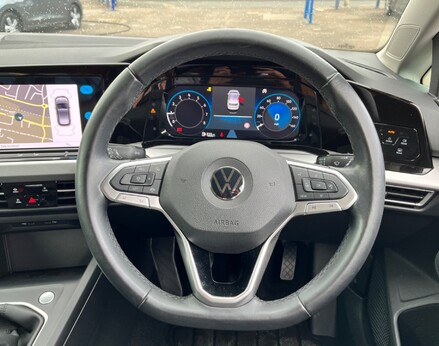 Volkswagen Golf LIFE TSI 20