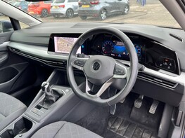 Volkswagen Golf LIFE TSI 18