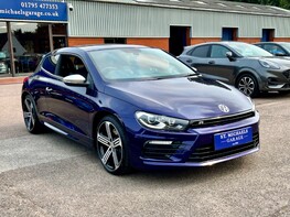 Volkswagen Scirocco R TSI 4