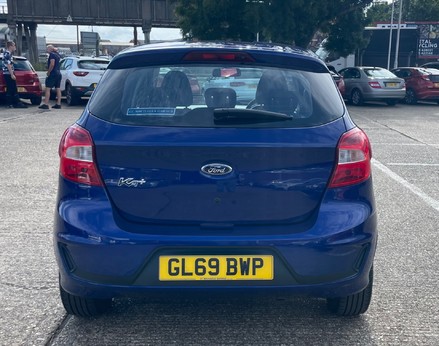 Ford Ka+ ZETEC 6