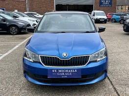 Skoda Fabia COLOUR EDITION TSI 5