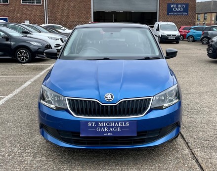 Skoda Fabia COLOUR EDITION TSI 5