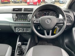 Skoda Fabia COLOUR EDITION TSI 18