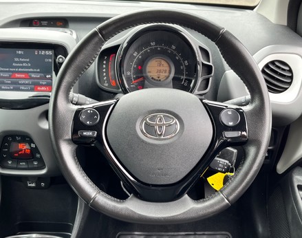 Toyota Aygo VVT-I X-TREND 20