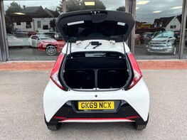 Toyota Aygo VVT-I X-TREND 51