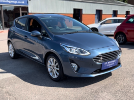 Ford Fiesta TITANIUM 4