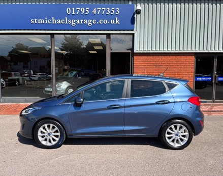 Ford Fiesta TITANIUM 11