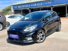 Ford Fiesta ST-LINE EDITION 1