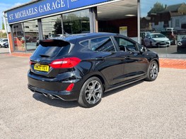 Ford Fiesta ST-LINE EDITION 8