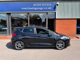 Ford Fiesta ST-LINE EDITION 10