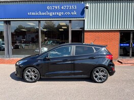 Ford Fiesta ST-LINE EDITION 11