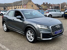 Audi Q2 TFSI S LINE 4