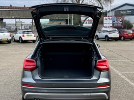 Audi Q2 TFSI S LINE 61