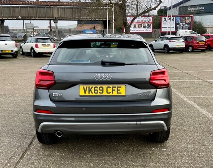 Audi Q2 TFSI S LINE 6