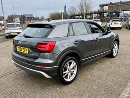 Audi Q2 TFSI S LINE 8