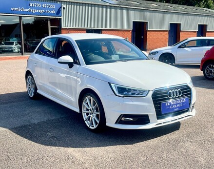 Audi A1 SPORTBACK TFSI S LINE NAV 4