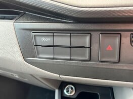 Volkswagen Transporter T28 TDI P/V STARTLINE 44