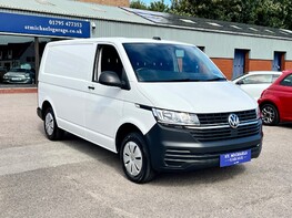 Volkswagen Transporter T28 TDI P/V STARTLINE 4