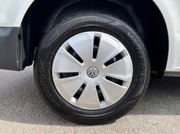 Volkswagen Transporter T28 TDI P/V STARTLINE 16