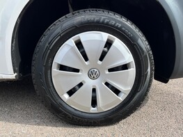 Volkswagen Transporter T28 TDI P/V STARTLINE 17